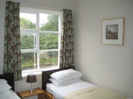 The Kings Arms Bed & Breakfast Wilmslow Bagian luar foto